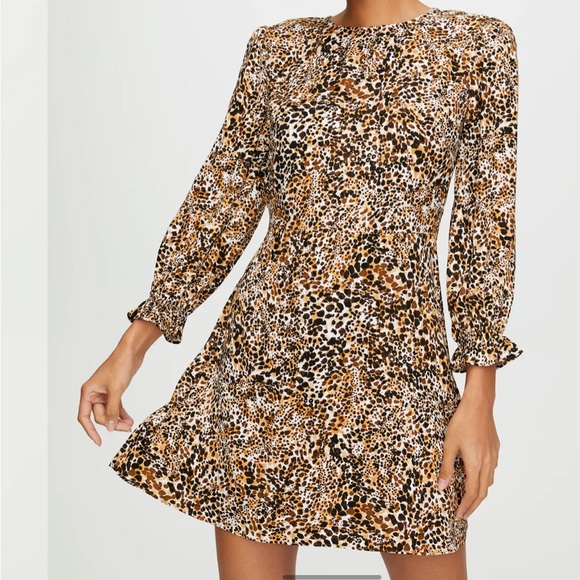 Aritzia Wilfred Baroque Dress in US 2 - Picture 2 of 9